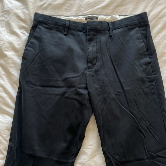 Banana Republic Athletic Rapid Movement Chino - Picture 3 of 8